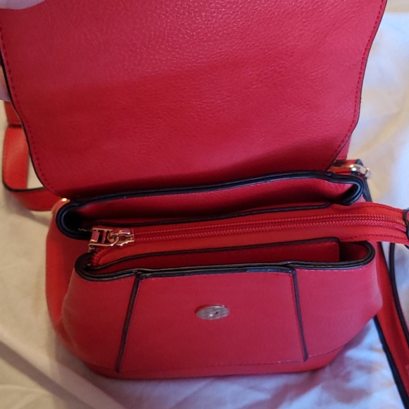 Small red backpack - Picture 3 of 6